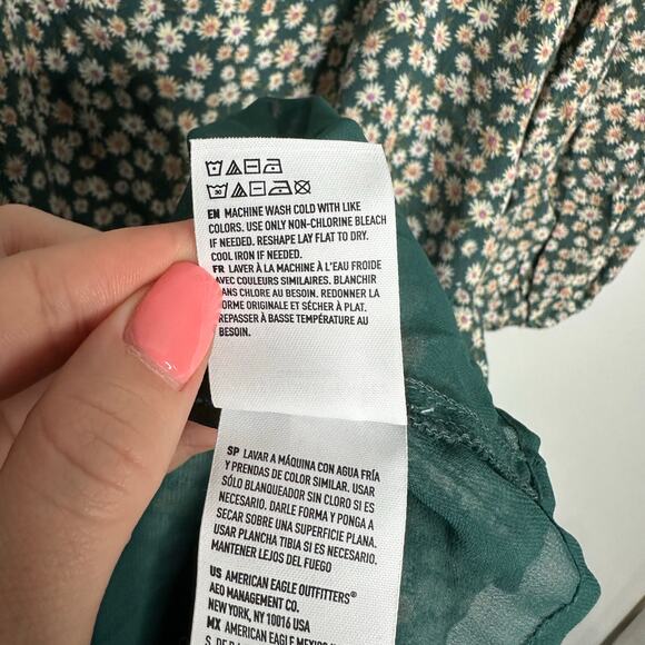 American Eagle Women’s Green Square Neck Daisy Mini Scoop Back 3/4 Sleeve Dress - Picture 10 of 10